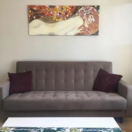 アパート Monika Apartament *